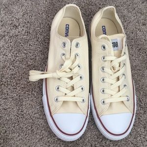 Banana cream colored Converse